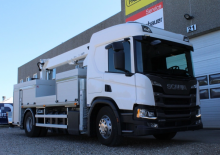 Plataformas elevadoras articuladas sobre camión Danilift PD215V