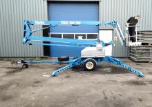 Plataformas elevadoras articuladas sobre camión Genie TKD TMZ 50/30