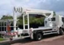Plataformas telescópicas sobre camión Thomas Hoogwerkers 240 NKT
