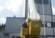 Plataformas telescópicas sobre camión Bronto Skylift S 61 XDT
