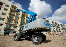 Plataformas telescópicas de ruedas Genie S-80 HF 