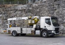 Plataformas telescópicas remolcables Bronto Skylift 16 1T 1