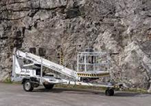 Plataformas telescópicas remolcables Dino Lift Dino 150 ZX