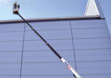 Plataformas telescópicas remolcables Dino Lift Dino 230T