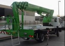 Plataformas telescópicas sobre camión GSR E162TJ Compact