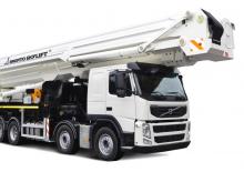 Plataformas telescópicas sobre camión Bronto Skylift S 72 HLA