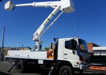 Plataformas telescópicas sobre camión Terex TL55i