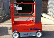 Plataformas verticales Skyjack SJ 16