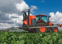 Pulverizadoras de montaje Kubota XMS210 iXflow-E