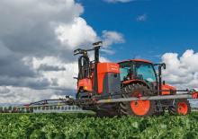 Pulverizadoras de montaje Kubota XMS218 iXflow-E