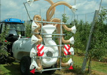 Pulverizadoras remolcables Unia Sleza 2000