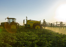 Pulverizadoras remolcables John Deere 732