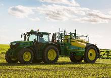 Pulverizadoras remolcables John Deere R952i