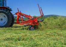 Rastrillos henificadores Kuhn GF 10803