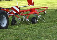 Rastrillos henificadores Lely Lotus 900 S