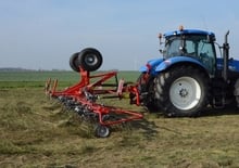 Rastrillos henificadores Kongskilde Z 8805