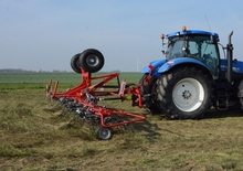 Rastrillos henificadores Kongskilde Z 8805 T