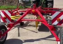 Rastrillos rotativos Pöttinger EuroTop 620 N