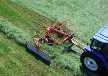 Rastrillos rotativos Kuhn GA 4121 GTH