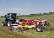 Rastrillos rotativos Pöttinger Top 702 C