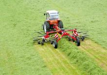 Rastrillos rotativos Fella TS 671