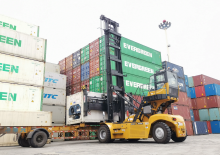 Reach stacker Sany SDCE100K7-T