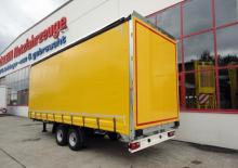 Remolques con plataforma de lona Möslein TPF 105