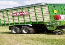 Remolques de ensilado L. Bergmann Shuttle 880 K