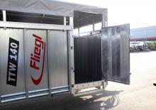 Remolques para ganado Fliegl TTW 140