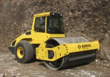 Rodillos vibrantes autopropulsados Bomag BW 211 D-4i