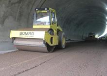 Rodillos vibrantes autopropulsados Bomag BW 213 D-4