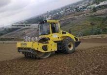 Rodillos vibrantes autopropulsados Bomag BW 214 PDHC-4