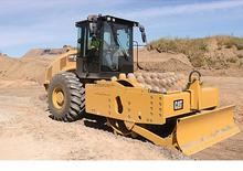 Rodillos vibrantes autopropulsados Caterpillar CP74B