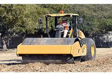 Rodillos vibrantes autopropulsados Caterpillar CS10 GC