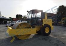 Rodillos vibrantes autopropulsados Vibromax W 1802 PD