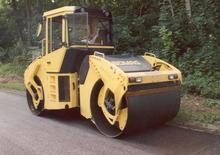 Rodillos vibrantes tándem Bomag BW 161 AD-4