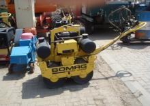 Rodillos vibrantes tándem Bomag BW 75 S-2