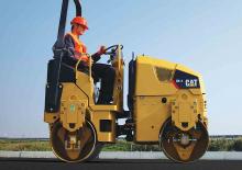 Rodillos vibrantes tándem Caterpillar CB14