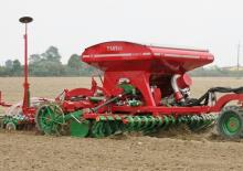 Sementadoras Unia FS 2400/4
