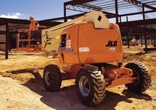Plataformas articuladas de ruedas JLG 450A Serie II