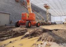 Plataformas articuladas de ruedas JLG 800AJ