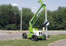Plataformas articuladas de ruedas Niftylift HR 12