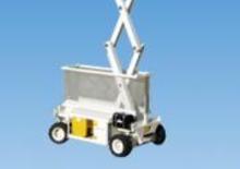 Plataformas de tijeras de ruedas Holland-Lift Y 83 DL 16 4WD N