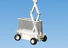 Plataformas de tijeras de ruedas Holland-Lift Y 83 DL 16 4WD