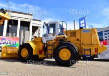 Topadora de ruedas Belaz 68020