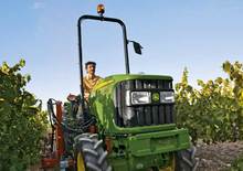 Tractores - tracción 4 ruedas John Deere 5100 GV