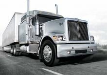 Tractoras International 9900i 124 Hi-Rise Sleeper Cummins ISX15
