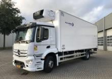 Tractoras Mercedes-Benz Axor 2124