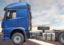 Tractoras Mercedes-Benz Axor 2142