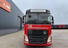 Tractoras Volvo Trucks FH13.420 6x2 Tractor - Medium
